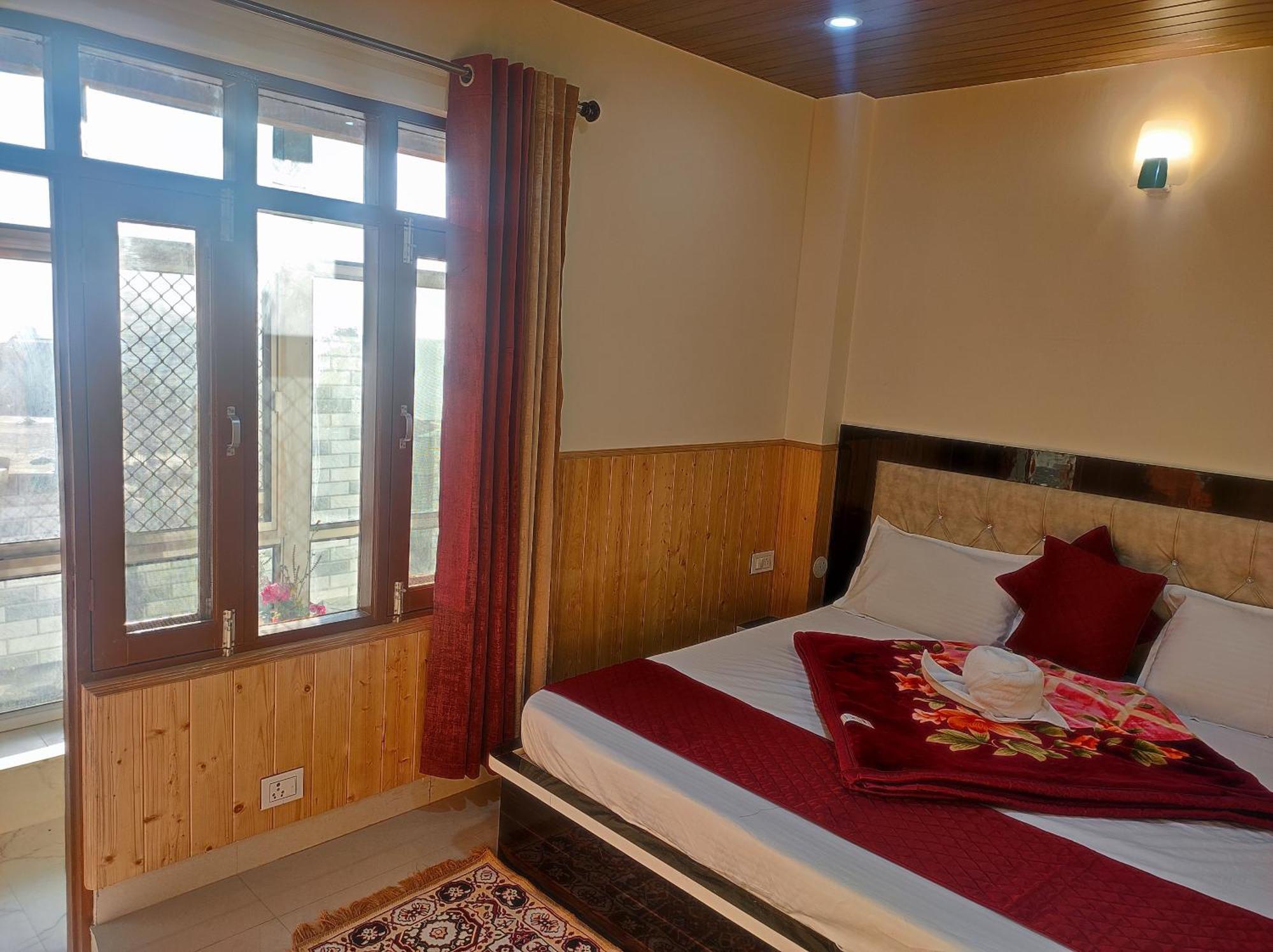 Vintage Woods Inn Shimla Luaran gambar